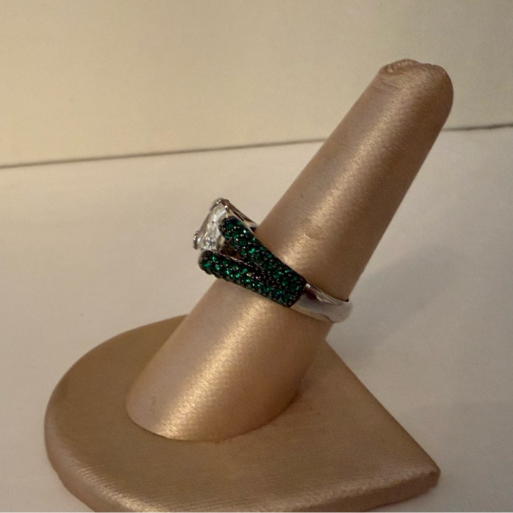 PAJ RING SILVER PLATE CUBIC ZIRCONIA STATEMENT CZ GREEN PAVE BLING ICE SIZE 8 - Picture 5 of 11
